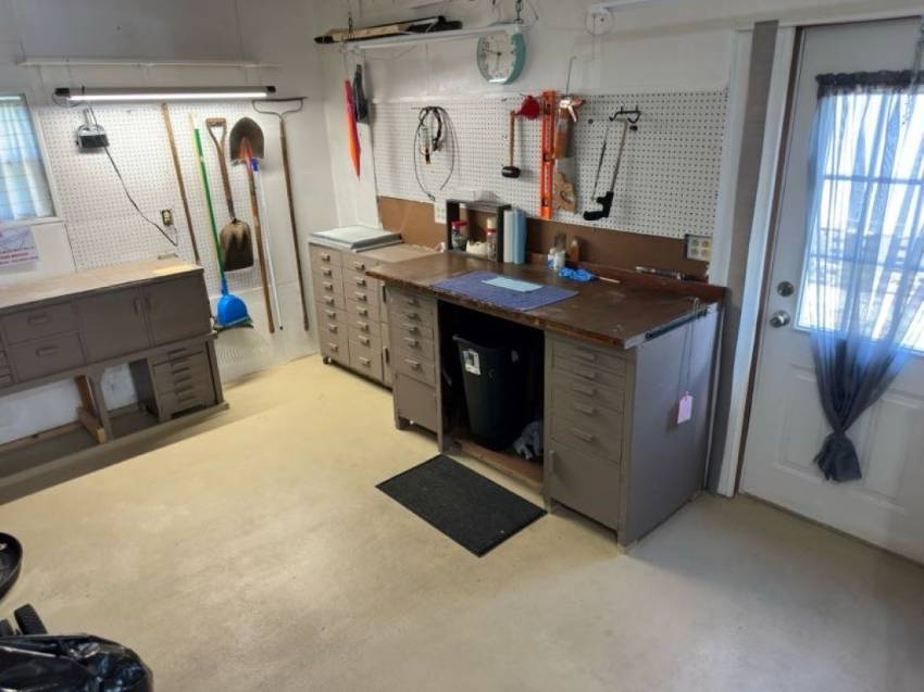 341 Sioux Drive a Winter Haven, FL Mobile or Manufactured Home for Sale
